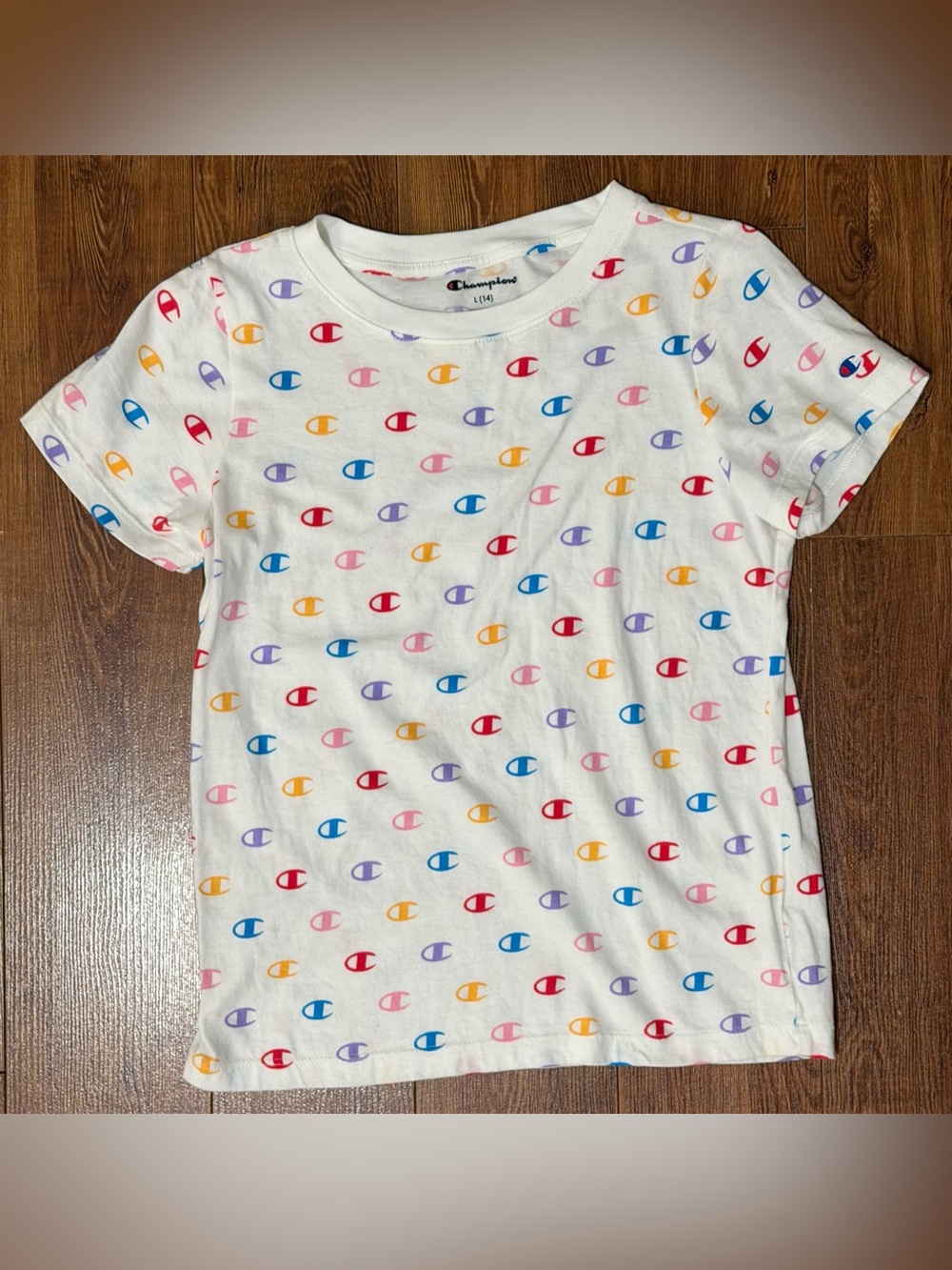 Girl’s Champion Heritage Multi-colored Graphic T-Shirt -Size Youth Large (14)